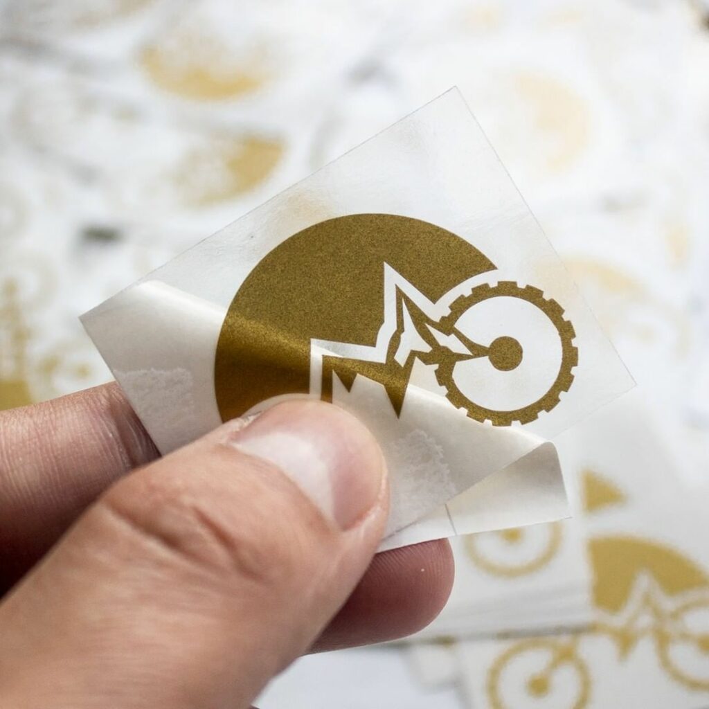 stickers transferibles dorado